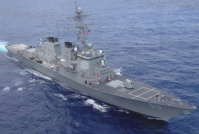 Tiêm kích Nga áp sát tàu khu trục Mỹ trên biển Địa Trung Hải Ảnh: US Navy
