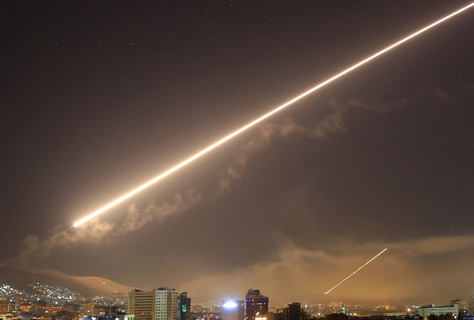 Ngoại trưởng Nga nói các nước ‘miễn cưỡng ủng hộ Mỹ tấn công Syria’ Ảnh: AP