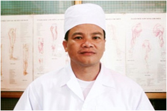 Lương y Nguyễn Tần mang lại niềm vui cho nhiều người bệnh Lương y Nguyễn Tần mang lại niềm vui cho nhiều người bệnh