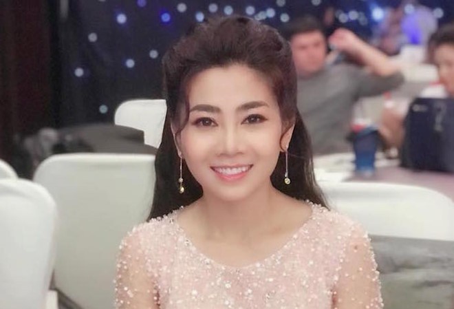 Mai Phương nhập viện vì ung thư chuyển biến Mai Phương nhập viện vì ung thư chuyển biến