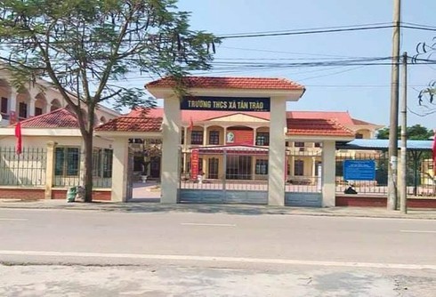 Sơ ý làm cháy lọ cồn phòng thí nghiệm, hai cô giáo bị bỏng nặng Sơ ý làm cháy lọ cồn phòng thí nghiệm, hai cô giáo bị bỏng nặng