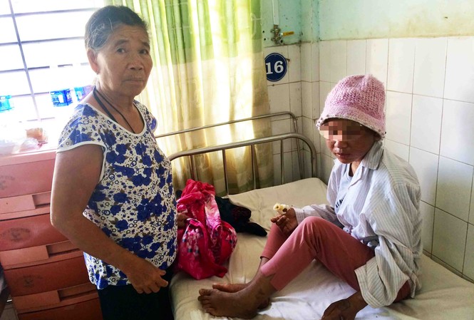 Nữ giúp việc bị bạo hành đến biến dạng, sảy thai: 'Em muốn về nhà!' Y Nhiêu hiện đang được điều trị tại phòng điều trị số 1, Khoa ngoại chấn thương chỉnh hình (Bệnh viện Đa khoa tỉnh Gia Lai).
