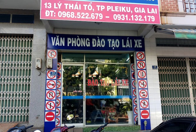 Kỷ luật 1 trung tá tự ý ký văn bản mở cơ sở đào tạo lái xe Văn phòng đào tạo lái xe tại số 13 Lý Thái Tổ, TP Pleiku