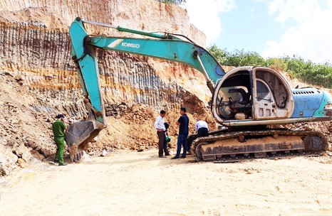 Mới nhất vụ phóng viên VTV bị đánh dã man Vị trí khai thác khoáng sản trái phép tại thôn Thanh Trung, phường Ngô Mây, thành phố Kon Tum