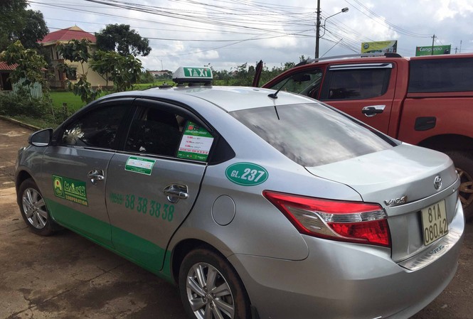 Phát hiện tài xế taxi dương tính ma tuý Chiếc taxi hãng Mai Linh mà tài xế Ân điều khiển