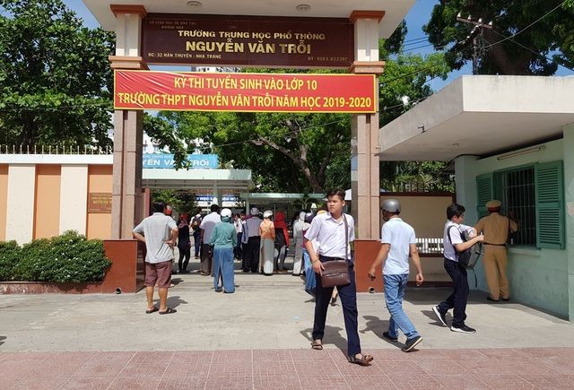 Khánh Hòa công bố điểm chuẩn vào lớp 10 Khánh Hòa công bố điểm chuẩn vào lớp 10