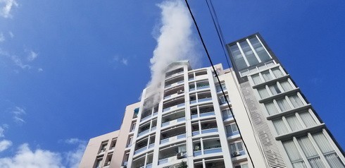 Cháy chung cư 16 tầng giữa trung tâm TP Nha Trang Cháy chung cư 16 tầng giữa trung tâm TP Nha Trang