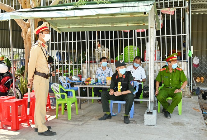 Bình Thuận lập 2 chốt kiểm soát y tế khách nước ngoài Bình Thuận lập 2 chốt kiểm soát y tế khách nước ngoài