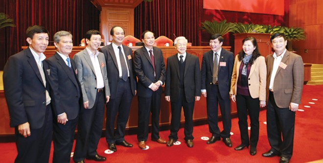 Nếu có, phải làm rõ ai chạy, chạy ai Tổng Bí thư Nguyễn Phú Trọng nói: Các đồng chí phải dám can ngăn những việc làm không đúng, chống bè phái, lợi ích nhóm và không bị lợi ích nào cám dỗ. Ảnh: Như Ý.