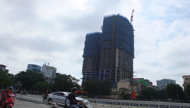 Lạ lùng doanh nghiệp nợ tiền sử dụng đất Nhiều dự án tại Hà Nội đang nợ tiền thuế, tiền sử dụng đất. Ảnh: Đức Huy.