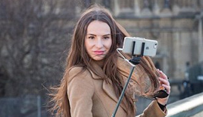 Ngành mỹ phẩm hốt bạc nhờ selfie Ngành mỹ phẩm hốt bạc nhờ selfie