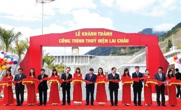 Thủy điện Lai Châu về đích sớm một năm: Tiết kiệm cho ngân sách hơn 5.000 tỷ đồng Lễ cắt băng khánh thành công trình Thủy điện Lai Châu.
