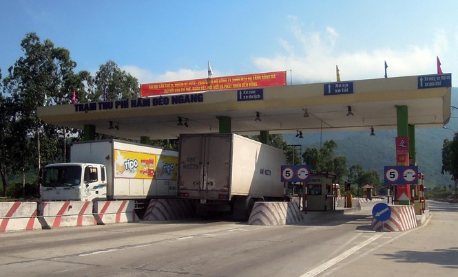 Trạm thu phí vượt thời hạn: Phải trả lại tiền và xin lỗi dân Số tiền thu vượt của dự án Hầm Đèo Ngang được tính toán lên đến 219 tỷ đồng. Ảnh: N.Châu.