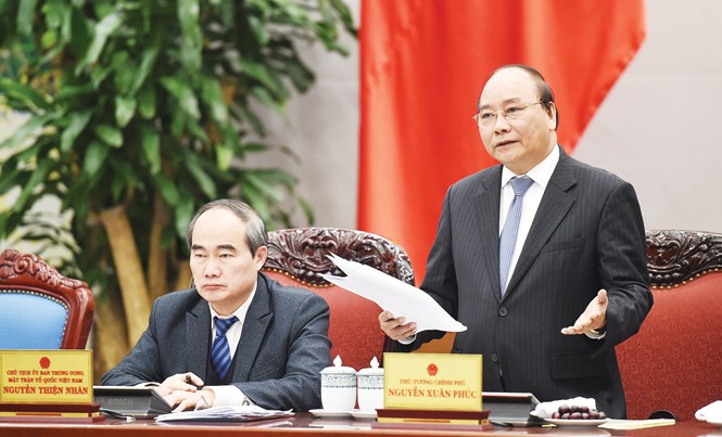 Giám sát chặt chẽ giữa nói và làm Thủ tướng Nguyễn Xuân Phúc yêu cầu các cơ quan chức năng công khai hóa các kết luận thanh tra để MTTQ giám sát việc thực hiện, triển khai kết luận có đúng không.