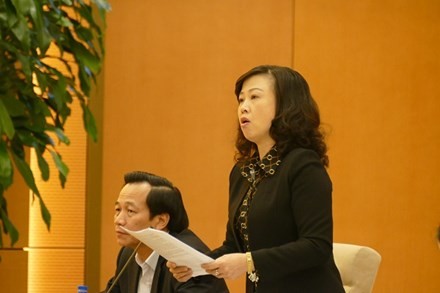 9 cơ quan giải trình về bảo vệ trẻ em bị xâm hại Thứ trưởng Bộ LĐTB&XH Đào Hồng Lan. Ảnh: Vietnamnet