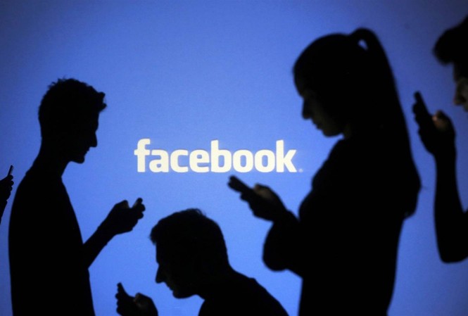 Facebook, Google xử lý tin giả thế nào? Facebook, Google xử lý tin giả thế nào?