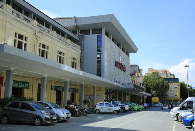 Bộ GTVT: Thực hiện đúng quy hoạch, đường sắt hết gây ách tắc Ga Hà Nội. Ảnh: Hồng Vĩnh.
