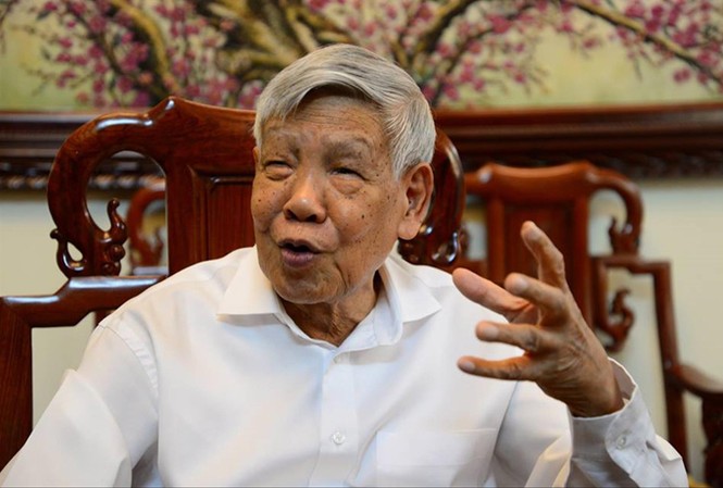 Nguyên Tổng Bí thư Lê Khả Phiêu: Mất cán bộ đau, nhưng phải làm Nguyên Tổng Bí thư Lê Khả Phiêu. Ảnh LD.
