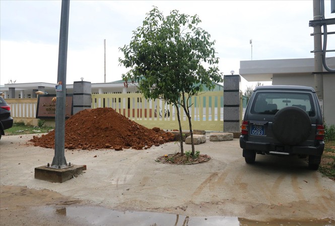 Dân tố nhà máy chế biến bột cá gây mùi hôi Dân tố nhà máy chế biến bột cá gây mùi hôi
