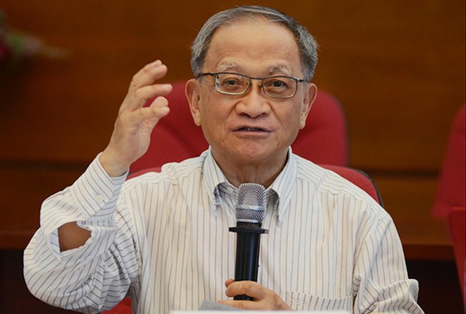 Chuyên gia kinh tế Lê Đăng Doanh: 'Cần phân tích, đánh giá thận trọng' Chuyên gia kinh tế Lê Đăng Doanh.