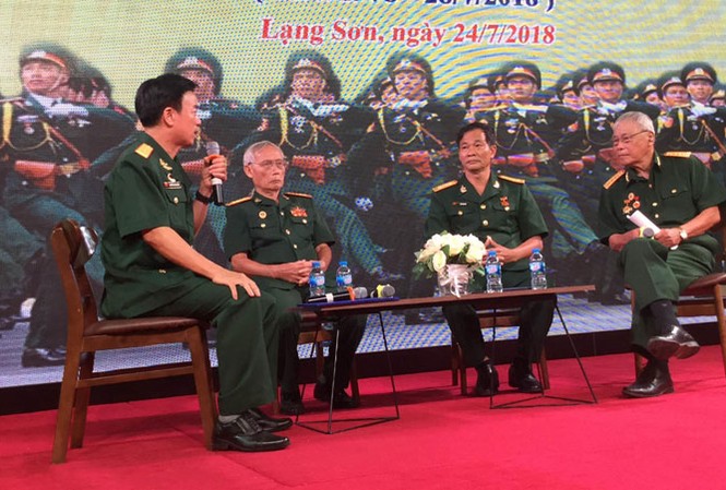40 năm một thời để nhớ Gặp mặt giao lưu xúc động giữa các thế hệ Sư 337 anh hùng. Ảnh: Duy Chiến.