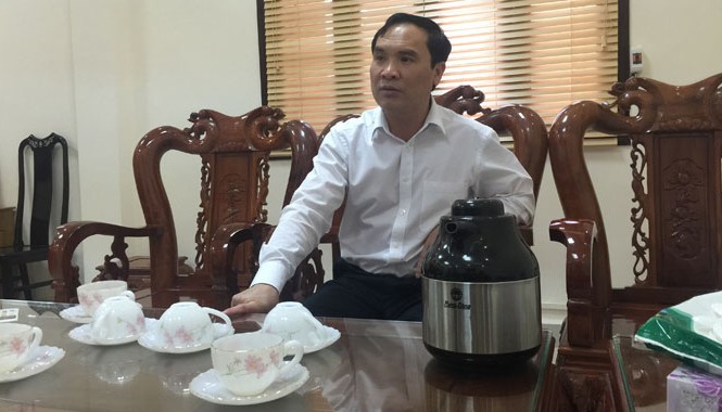 Xử treo vì bị cáo là người nhà lãnh đạo “Bị cáo là người nhà của một lãnh đạo TAND Tối cao. Các anh phải hiểu cho tôi, cuộc đời ai cũng phải có cái tình”, Chánh án TAND tỉnh Hà Tĩnh, ông Nguyễn Văn Thắng nói.