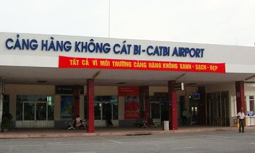 Sân bay Cát Bi tê liệt vì mưa phùn, mây thấp Sân bay Cát Bi tê liệt vì mưa phùn, mây thấp