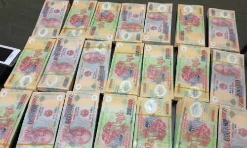 Khởi tố bốn người lưu hành tiền giả tại lễ hội Ảnh minh họa