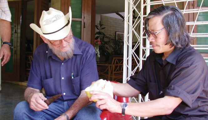 Nhớ Ramon, anh cả của Fidel Ramon Castro đãi khách Việt giống bưởi Hồ Chí Minh.