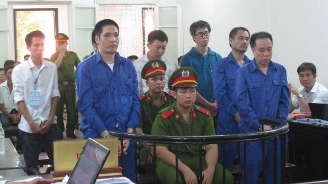 Hối lộ chạy dự án, đưa tiền bịt thông tin Các bị cáo tại phiên tòa,