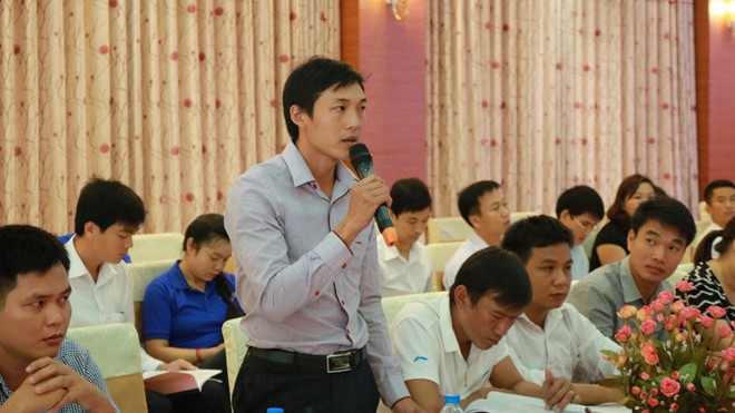 600 trí thức trẻ làm Phó chủ tịch xã nghèo: Hầu hết đều lo đầu ra Các trí thức trẻ phát biểu, đề xuất về đầu ra khi kết thúc dự án. Ảnh: Thuỳ Linh