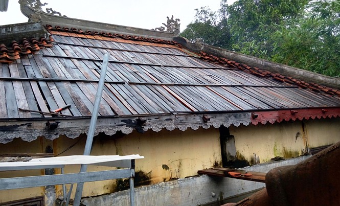 Vì sao chậm bàn giao hồ sơ quản lý di tích quốc gia Ngôi nhà tăng tại chùa Thánh Duyên bị tháo dỡ phần mái sau một năm không lợp lại. Ảnh: Ng.Văn