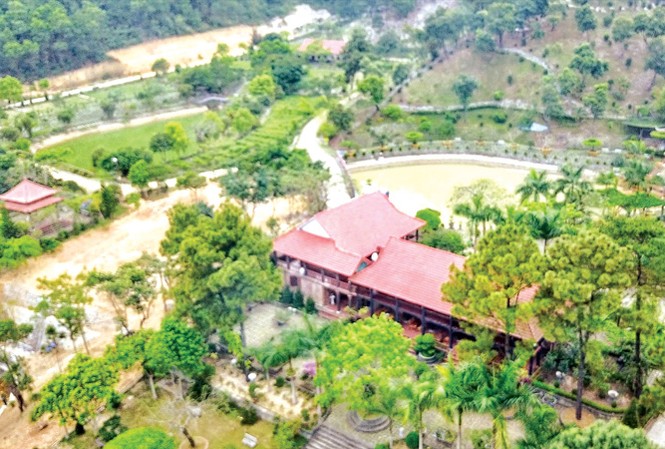 'Biệt phủ' trái phép ở đặc khu Vân Đồn: Quảng Ninh chỉ đạo thanh tra Gia thế “khủng” của “biệt phủ” trái phép trên đất vàng đặc khu Vân Đồn.