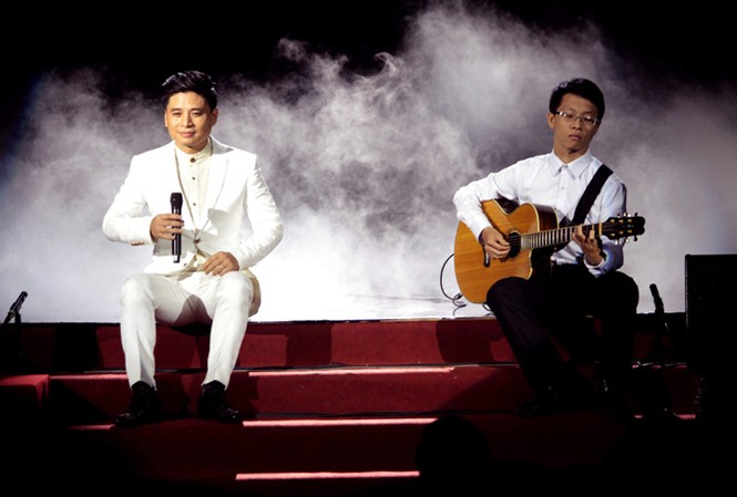 NSƯT Tấn Minh: Làm giám đốc giúp tôi hoàn hảo hơn NSƯT Tấn Minh: “Được làm nghề là hạnh phúc nhất!”. Ảnh: Nguyễn Mạnh Hà.