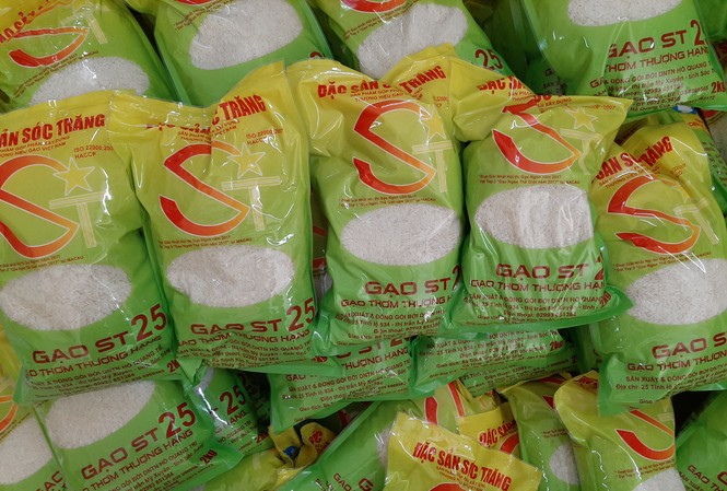 Khen thưởng, tri ân nhóm tác giả gạo ngon nhất thế giới Gạo ST25 của doanh nghiệp Hồ Quang