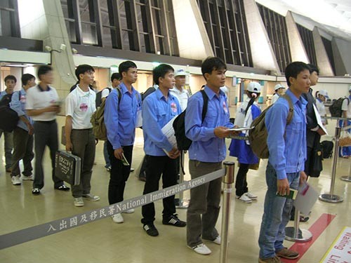 Tin vui đến với dân huyện nghèo muốn xuất khẩu lao động Tin vui đến với dân huyện nghèo muốn xuất khẩu lao động