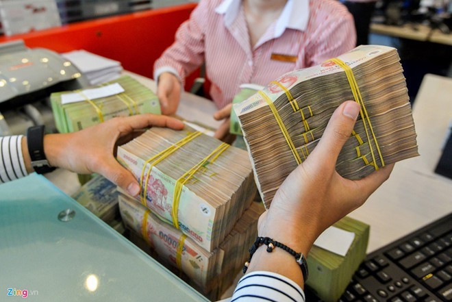 28 Tết, ‘điểm danh’ ngành có mức thưởng cao nhất Theo Tổng LĐLĐ Việt Nam, thưởng Tết Nguyên đán năm nay tăng 6%, trong đó các ngành như điện tử, ngân hàng, dịch vụ tài chính, bất động sản…có mức thưởng cao