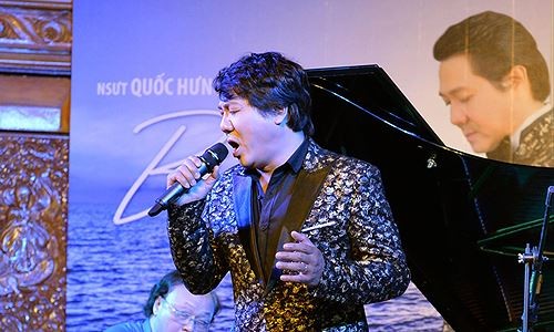 NSƯT Quốc Hưng từng bị 'xúc phạm' khi làm giám khảo gameshow NSƯT Quốc Hưng tốt nghiệp ngành chèo, từng làm diễn viên chèo trước khi chuyển sang học opera. Ảnh: Trần Hiệp