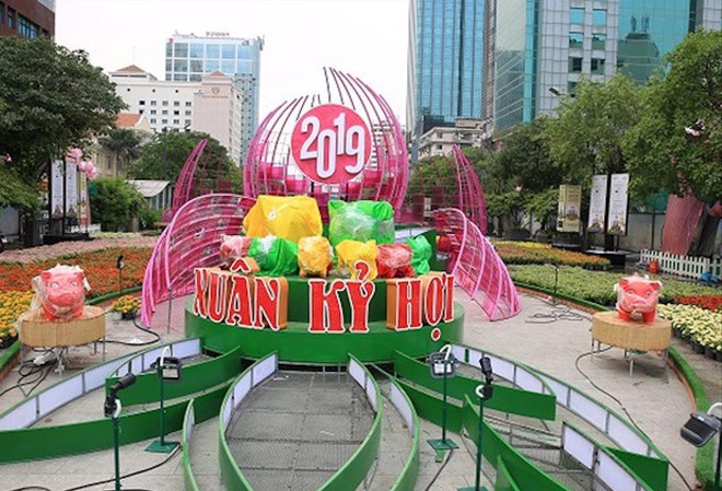 Ðường hoa Nguyễn Huệ khai trương vào ngày 2/2 Ðường hoa Nguyễn Huệ trước ngày đón khách