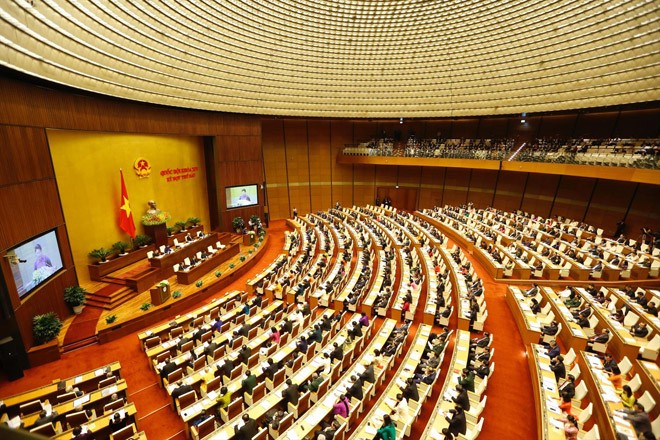 Lấy phiếu tín nhiệm: Đảm bảo dân chủ, khách quan, công tâm Các đại biểu tham dự phiên khai mạc kỳ họp. Ảnh: Như Ý