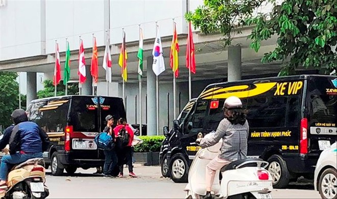 Kiến nghị ban hành Nghị định mới 'quản' xe hợp đồng Xe Limousine đang hoạt động trá hình dưới danh nghĩa xe hợp đồng để vào các tuyến