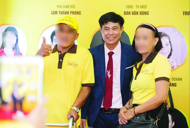 Ma trận gọi vốn đa cấp thời 4.0: Bên trong 'công ty nghìn tỷ' Gold Time có gì? Sau phản ánh của Tiền Phong, ông Đồi tuyên bố hủy tất cả liên kết với các quán cafe, thúc nhà đầu tư tiếp tục bán phân quyền thương hiệu