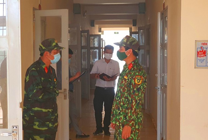 Đắk Lắk xét nghiệm nhanh COVID-19 cho hàng nghìn người về từ Đà Nẵng Một khu cách ly tập trung tại Đắk Lắk chuẩn bị đón người vào cách ly