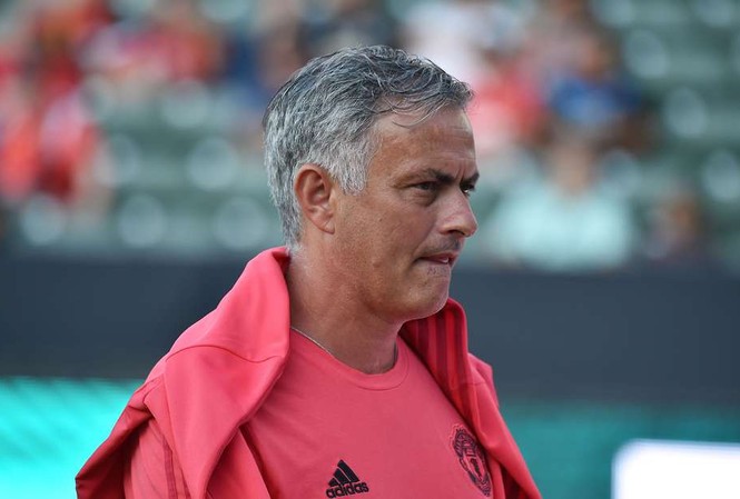 Người hâm mộ M.U ở Mỹ đòi sa thải Mourinho Người hâm mộ Man Utd bắt đầu ngán ngẩm Mourinho