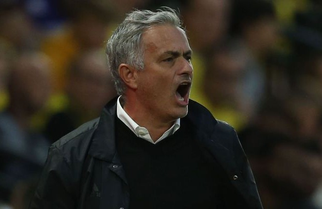 M.U giải mã hiện tượng Watford, Mourinho nói gì? HLV Jose Mourinho không hài lòng vì học trò bỏ lỡ quá nhiều cơ hội