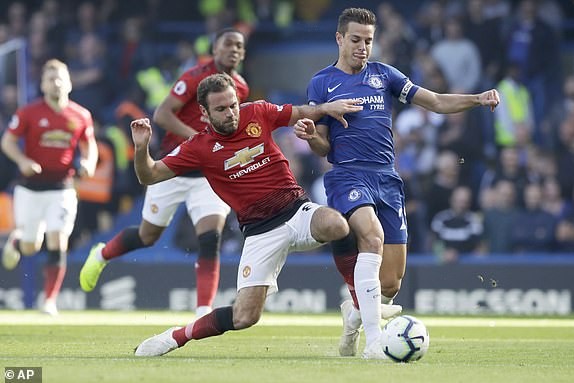 M.U đánh rơi chiến thắng trước Chelsea ở phút bù giờ Trận cầu tâm điểm Chelsea - M.U đã khép lại với tỷ số 2-2