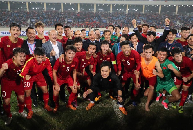Chi tiết 14 cầu thủ U23 Việt Nam tạo ra chiến tích lịch sử trước Thái Lan U23 Việt Nam ăn mừng sau chiến thắng. Ảnh: Như Ý