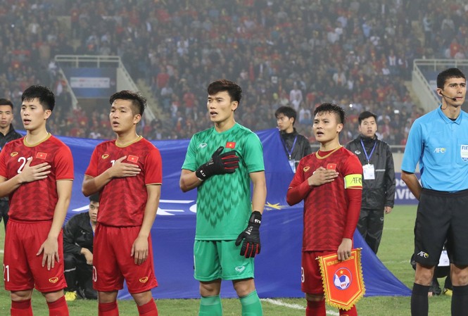 Thủ môn Bùi Tiến Dũng: U23 Việt Nam có diện mạo mới đầy mạnh mẽ Thủ môn Bùi Tiến Dũng đánh giá rất cao các đồng đội mới ở U23 Việt Nam. Ảnh: Như Ý