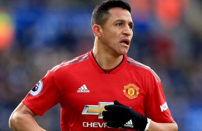 Cầu thủ gây tranh cãi nhất M.U tái xuất trước Barcelona Alexis Sanchez chưa chứng minh được giá trị ở M.U