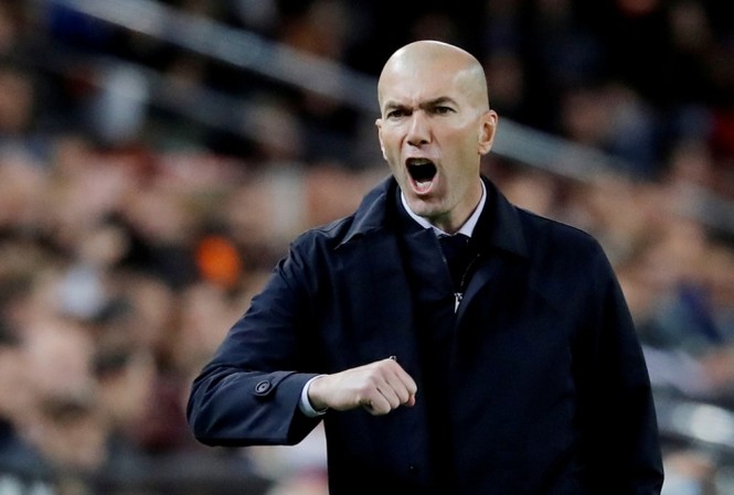 Không thắng Barca, HLV Zidane vẫn đi vào lịch sử Real HLV Zinedine Zidane.